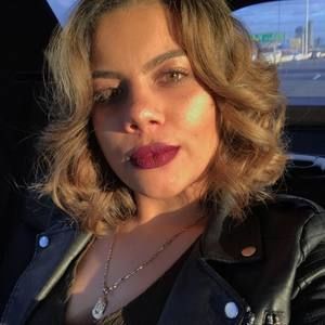 Meet your Posher, Sandra